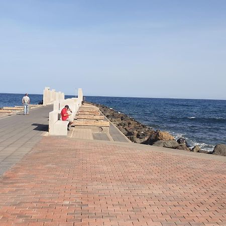 Brisas Del Mar Apartment, One Step From The Sea. El Burrero Экстерьер фото