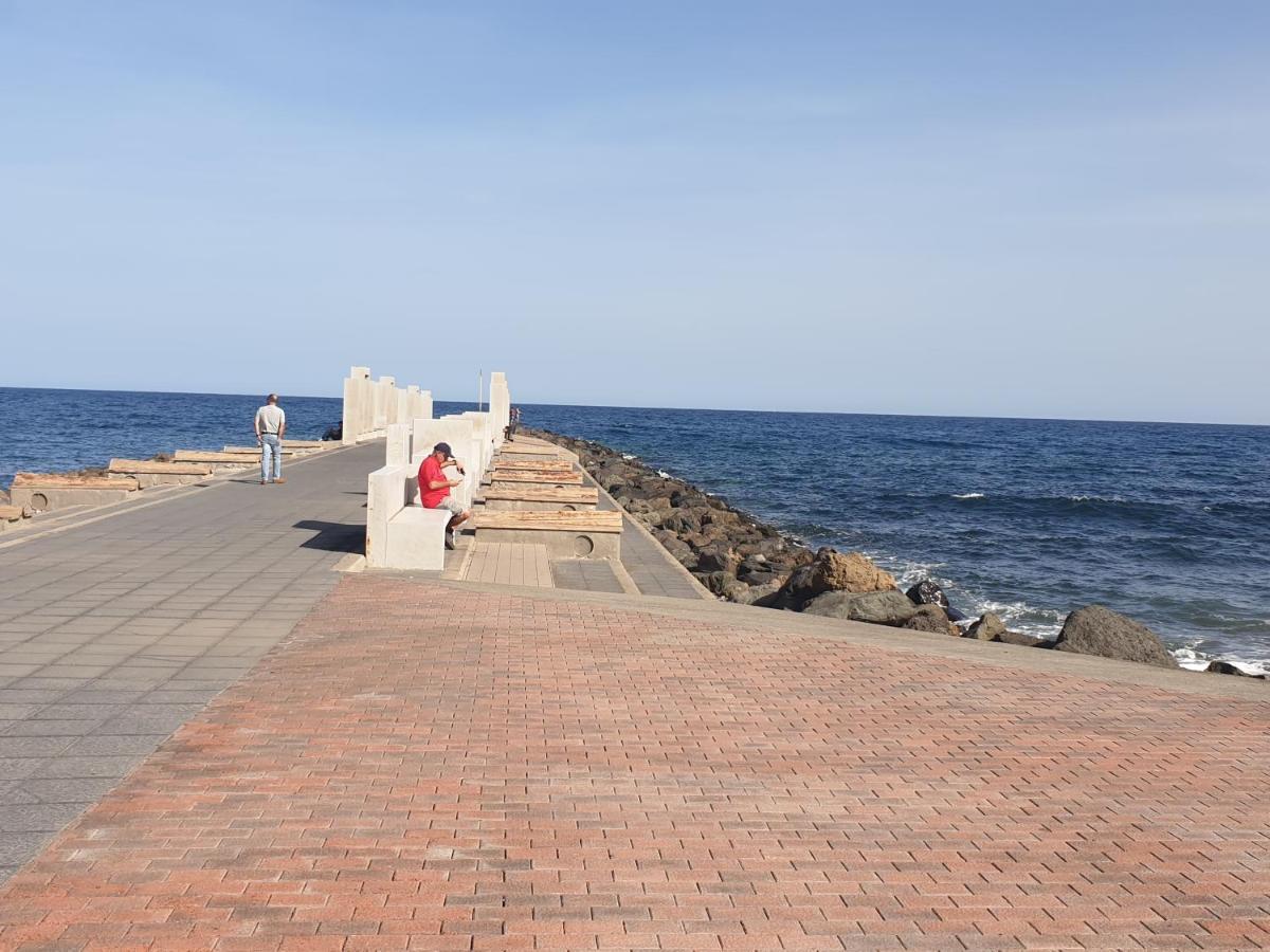 Brisas Del Mar Apartment, One Step From The Sea. El Burrero Экстерьер фото